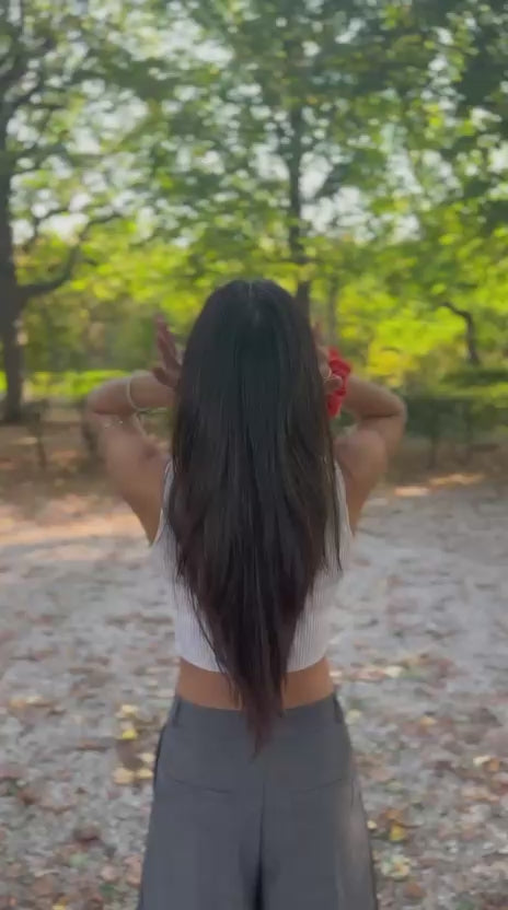 Scrunchie in Satin-Optik – Leuchtendes Orange, Handgemacht